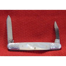 USED CONDITION VINTAGE WALDEN KNIFE CO. PEARL FLORIAL ALUMINUM BOLSTER KNIFE 1874-1923 USED CONDITION VINTAGE WALDEN KNIFE CO. PEARL FLORIAL ALUMINUM BOLSTER KNIFE 1874-1923