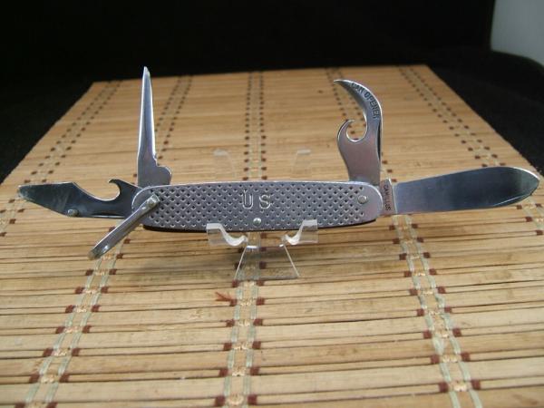 CAMILLUS US MILITARY U.S.A. MADE RARE VINT. 1968 VIETNAM ERA MILITARY ISSUE UNUSED MULTI-TOOL KNIFE