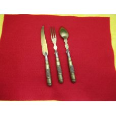 Trench Art Made from a shell Casing. German Shell Case, French Buttons and Reims Crests, ......(R12) Trench Art Made from a shell Casing. German Shell Case, French Buttons and Reims Crests, ......(R12)