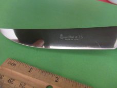 Queen Imitation Winter Botton Bone Fixed Blade Model # 75 Queen Imitation Winter Botton Bone Fixed Blade Model # 75