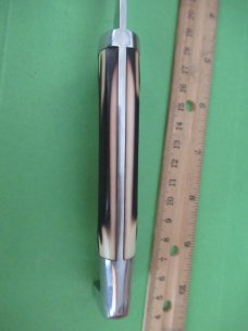 Queen Imitation Winter Botton Bone Fixed Blade Model # 75 Queen Imitation Winter Botton Bone Fixed Blade Model # 75