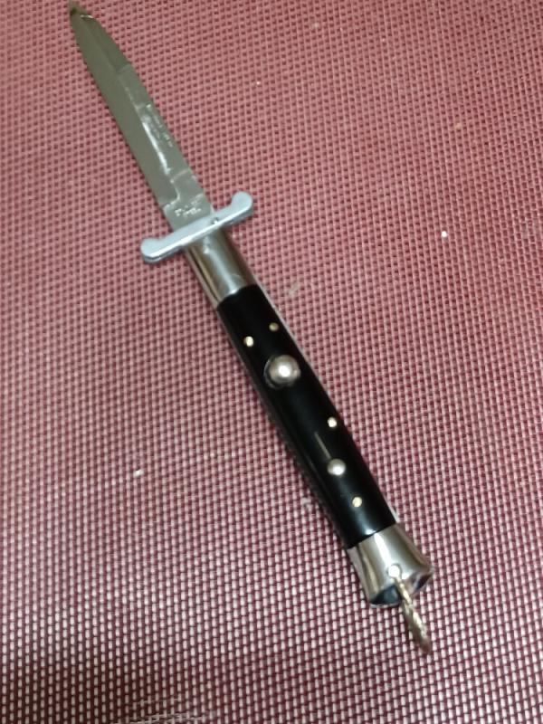 8 3/4" Rizzuto Estileto Milano 8 3/4" Rizzuto Estileto Milano