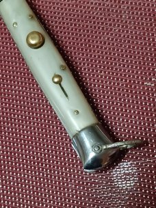 8 3/4" Very rare light green perlex Rizzuto Estileto Milano 8 3/4" Very rare light green perlex Rizzuto Estileto Milano