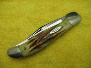 CASE 2 Blade Folding Hunter Knife. Sambar Stag Scales. ........................................(RCA)