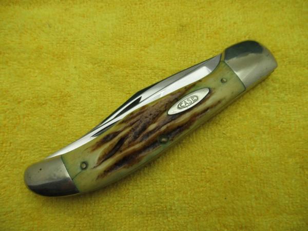 CASE 2 Blade Folding Hunter Knife. Sambar Stag Scales. ........................................(RCA)