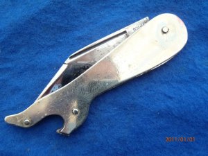 Kutmaster  Utica NY Metal Leg Knife
