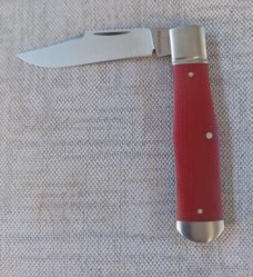 Gene Wiseman Custom Coffin/Swell Center Jack, D2 Clip blade,Red linen Micarta, 4" closed,Fluted 