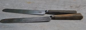 Meriden Cutlery Co. Civil War Era Cutlery Knives (Pair) Horn Handles Forged Blades 8" OAL Pinned