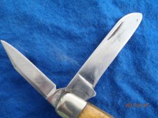 Queen 4 Blade Congress 4" Winterbottom Bone Queen 4 Blade Congress 4" Winterbottom Bone