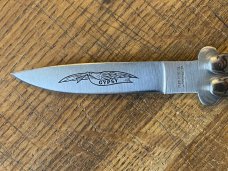 Vintage PARKER CUT CO JAPAN butterfly knife  etched blade horn handle scroll bolsters fast shipping