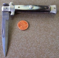 Vintage ROMO ITALY manual STILETTO folding KNIFE w/ green & brown HORN handle scales Vintage ROMO ITALY manual STILETTO folding KNIFE w/ green & brown HORN handle scales