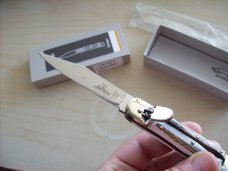Hubertus Knife Solingen, Germany Size 10 Medium Genuine Stag NIB Hubertus Knife Solingen, Germany Size 10 Medium Genuine Stag NIB