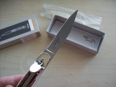 Hubertus Knife Solingen, Germany Size 10 Medium Genuine Stag NIB Hubertus Knife Solingen, Germany Size 10 Medium Genuine Stag NIB