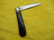 Great Eastern Cutlery. Charlie Campagna, Waynorth Real Lambfoot Knife SFO .....................(BLK)