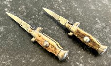 2 Miniature Switchblade Knives, Vertical INOX & INOX over ITALY Marks, Older Style, Stag Handles 2 Miniature Switchblade Knives, Vertical INOX & INOX over ITALY Marks, Older Style, Stag Handles