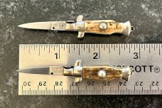 2 Miniature Switchblade Knives, Vertical INOX & INOX over ITALY Marks, Older Style, Stag Handles 2 Miniature Switchblade Knives, Vertical INOX & INOX over ITALY Marks, Older Style, Stag Handles