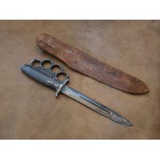 Original WWII Everitt trench knife knuckleduster Original WWII Everitt trench knife knuckleduster