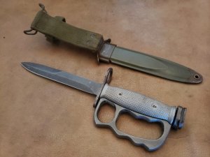 Vintage US GEN CUT CO M7 bayonet  trench knife knuckleduster