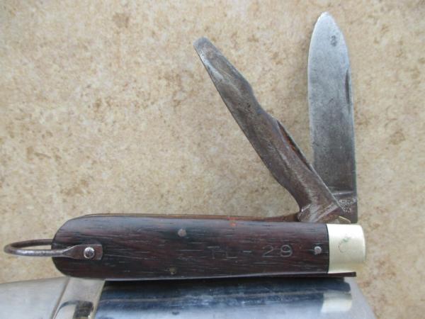 Ulster TL-29 Electrician's Knife Ulster TL-29 Electrician's Knife