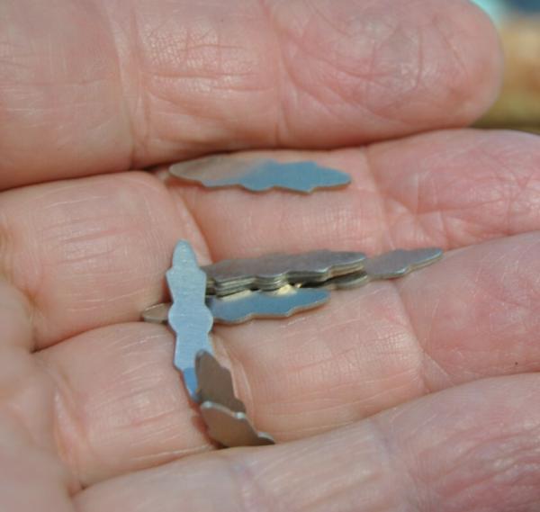 Propeller Style Knife Shield Nickel 7/8" You are buying One Shield Set With Epoxy