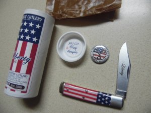 CLOSE OUT AFTER 33 YEARS GEC LIBERTY 941121 a ACRYLIC FLAG UNUSED IN TUBE APPROX 3-1/8" CLOSED 