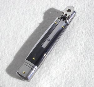 NOS AKC 8" CLASSIC SLIM LEVER LOCK SWEDGE BLADE, GENUINE DARK HORN - MANIAGO ITALY