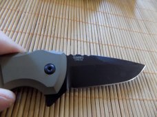 Hoge USA X1-MF-Elishewitz micro flip CPM154 knife with box