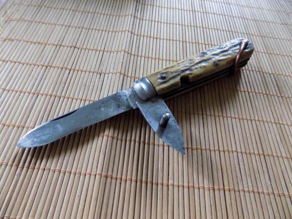 Thomas Turner & Co Sheffield Knife-Stag Handles
