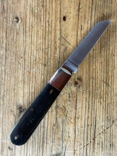 A Wright & Son Barlow Lambsfoot in Ebony