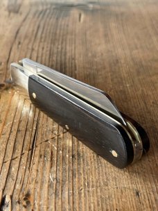 A Wright & Son Barlow Lambsfoot in Ebony A Wright & Son Barlow Lambsfoot in Ebony