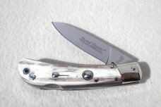 NOS AKC ITALIAN CLASSIC SPEED HUNTER GENUINE BRAZILIAN HORN NICKEL SILVER BOLSTERS NOS AKC ITALIAN CLASSIC SPEED HUNTER GENUINE BRAZILIAN HORN NICKEL SILVER BOLSTERS