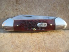 Case XX Chestnut Bone Canoe Lightly Used Case XX Chestnut Bone Canoe Lightly Used