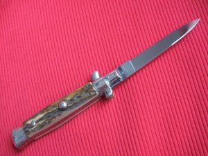 Vintage 1960's Italian Button Open / Close Stiletto Switchblade Knife