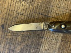 SCHRADE CUT CO 3 3/8 swirl handle double switchblade quite full blades fast ship w/tracking SCHRADE CUT CO 3 3/8 swirl handle double switchblade quite full blades fast ship w/tracking