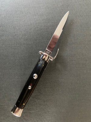 New Old Stock Vintage Italian trapdoor OTF w/spring