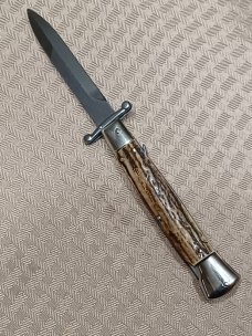 9" Real AKC Stag Swinguard. 9" Real AKC Stag Swinguard.