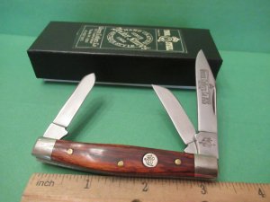 Queen Cutlery Titusville PA Walnut Stockman Pattern # 26