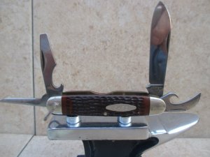 Case XX  640045R  Scout/Utility Knife   3 Dot  1977