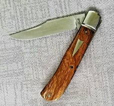 Bobby Toole Custom Mammoth Ivory Backpocket Knife, New, CPM-154 ,4 5/8" ,Steel Bolsters..shield Bobby Toole Custom Mammoth Ivory Backpocket Knife, New, CPM-154 ,4 5/8" ,Steel Bolsters..shield