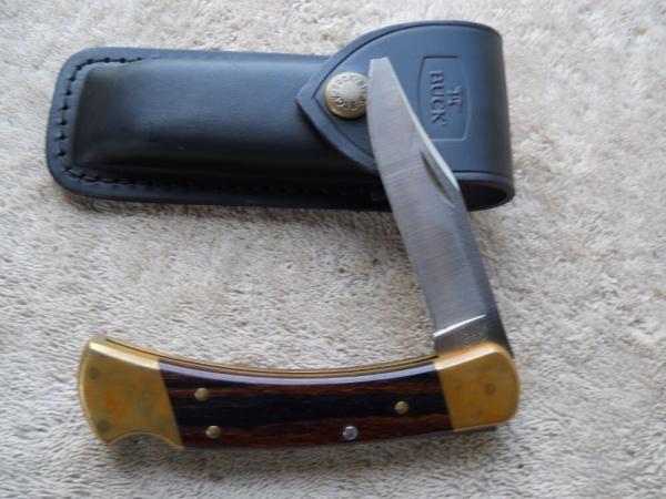 Buck 110 Knife / Sheath Buck 110 Knife / Sheath