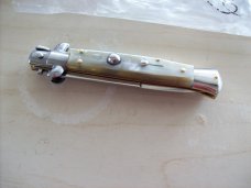 Renzo Beltrame 9 inch Honey Horn Stiletto Bayo Swivel Bolster Brand New Renzo Beltrame 9 inch Honey Horn Stiletto Bayo Swivel Bolster Brand New