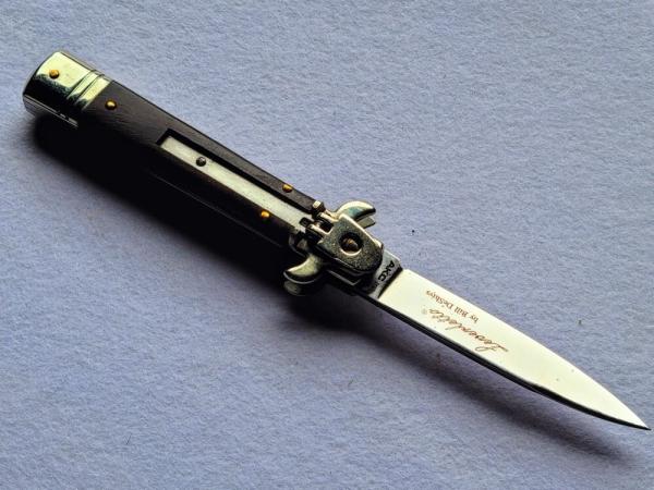 AKC Leverletto 7.75" Leverlock Auto Italian Knife