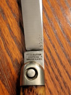 Press Button Knife Company Auto 