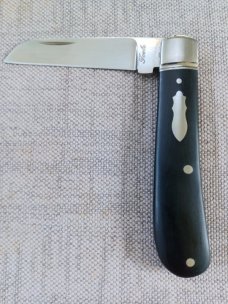 Bobby Toole Swayback Lambsfoot Slipjoint, CPM-154 ,3 7/8"..Paper Micar ,Steel Bolsters..shield,coa Bobby Toole Swayback Lambsfoot Slipjoint, CPM-154 ,3 7/8"..Paper Micar ,Steel Bolsters..shield,coa