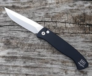 Protech Brend 2 with box, nice!