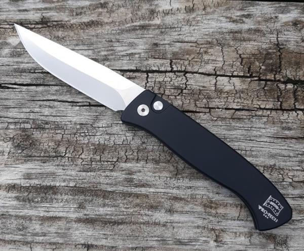 Protech Brend 2 with box, nice!