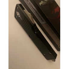 MICROTECH Hellhound COMBAT TROODON Signature series.