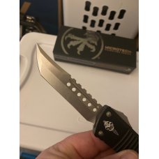MICROTECH Hellhound COMBAT TROODON Signature series.