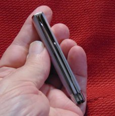 VINTAGE KELLY-HOW-THOMSON CO. HICKORY DOCTOR'S KNIFE GENUINE PEARL c1902-1947 VINTAGE KELLY-HOW-THOMSON CO. HICKORY DOCTOR'S KNIFE GENUINE PEARL c1902-1947