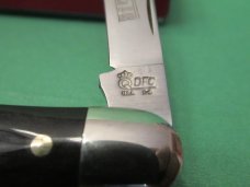 Queen Cutlery Titusville Pa. Swell Center Whittler Pattern # 48 Queen Cutlery Titusville Pa. Swell Center Whittler Pattern # 48